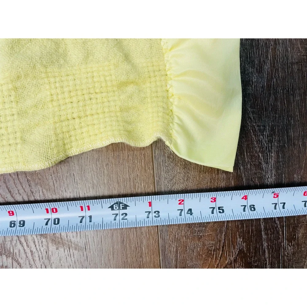 Vintage Faribo 100% Wool Blanket Yellow Waffle Weave Ruffled Satin Trim 53x76